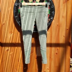 Olive green ivivva leggings